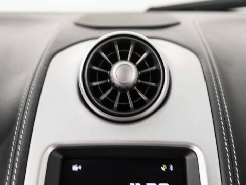 2012 McLaren MP4-12C