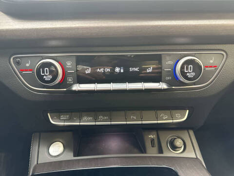 2022 Audi Q5 quattro S line Prem Plus 45 TFSI