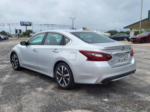 2017 Nissan Altima 3.5 SR