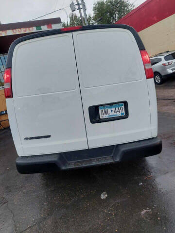 2017 Chevrolet Express 2500