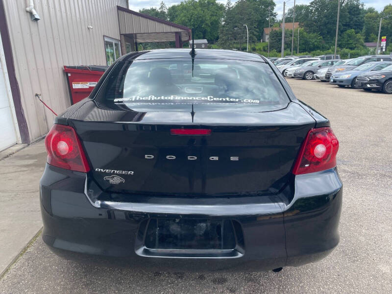2013 Dodge Avenger SE