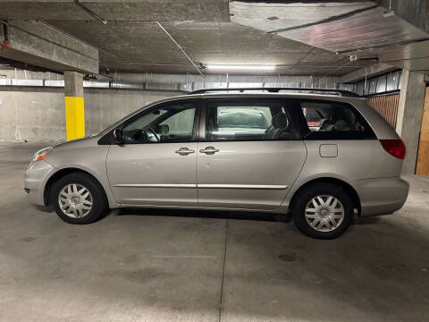 2007 Toyota Sienna CE 7-Passenger