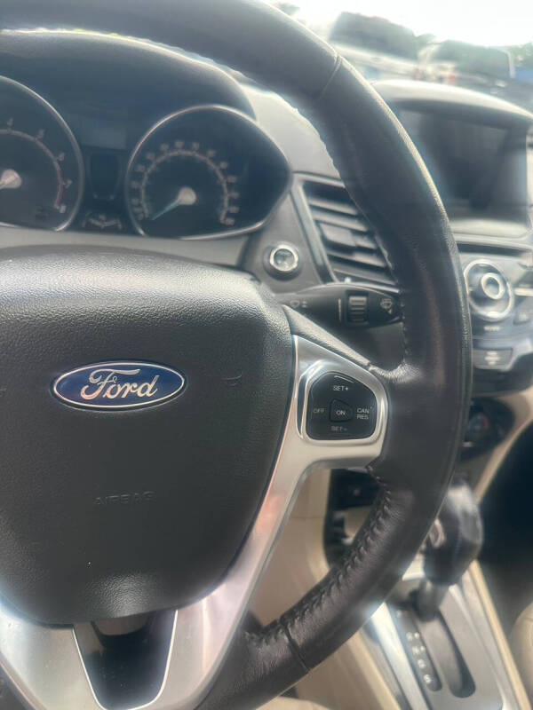 2016 Ford Fiesta Titanium