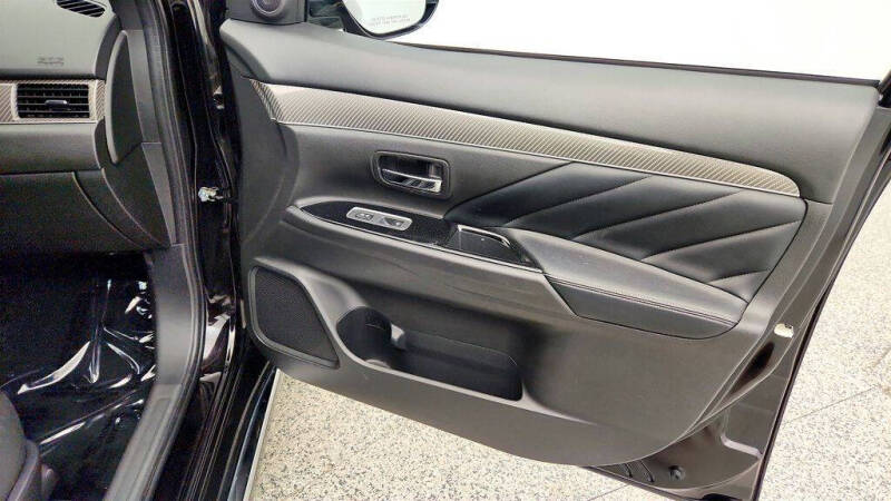 2020 Mitsubishi Outlander PHEV SEL