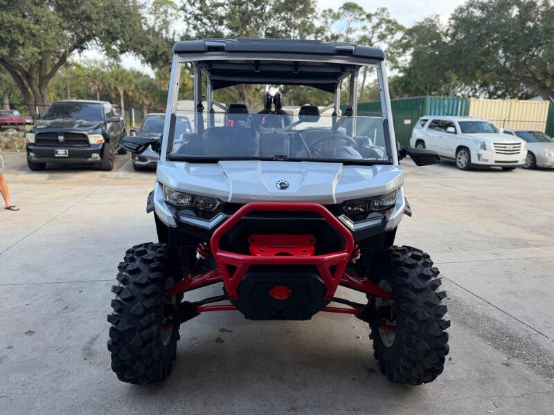 2024 Can-Am Defender Max X MR With Half Do