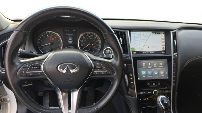 2018 Infiniti Q50 3.0T Luxe