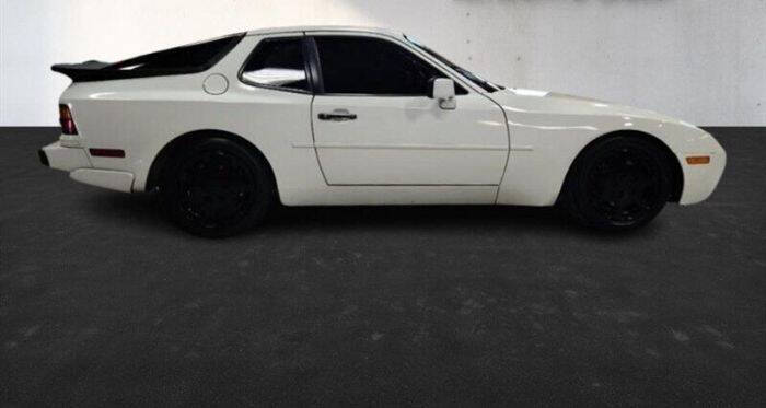 1987 Porsche 944 Turbo