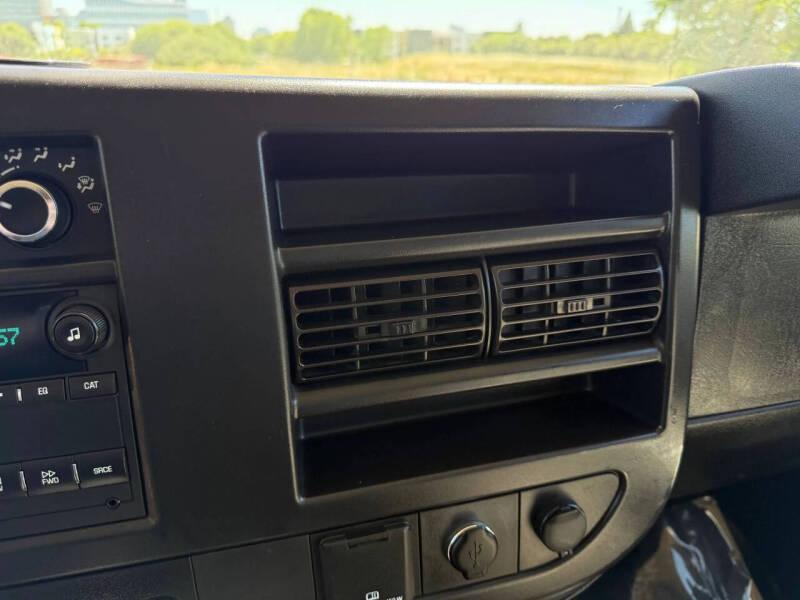2020 Chevrolet Express 2500