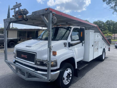 2007 GMC TopKick C5500 for sale at Lewis Page Auto Brokers in Gainesville GA