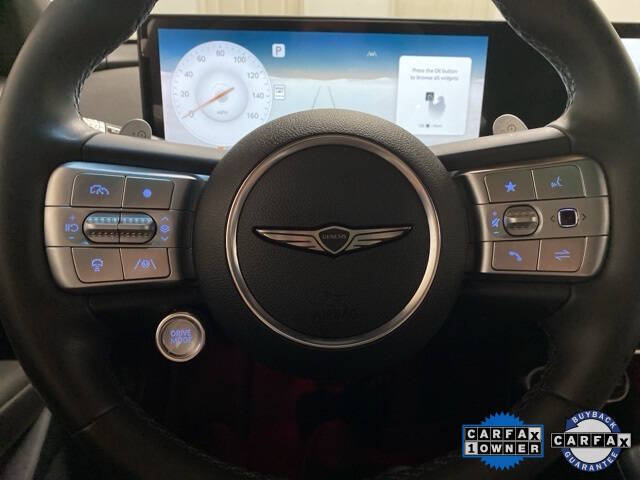 2024 Genesis GV60 Standard