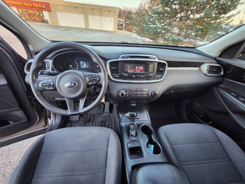 2016 Kia Sorento LX V6