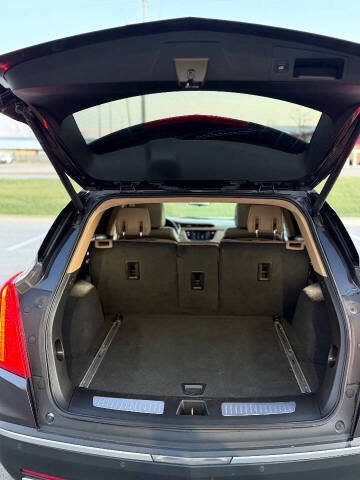 2017 Cadillac XT5 Platinum