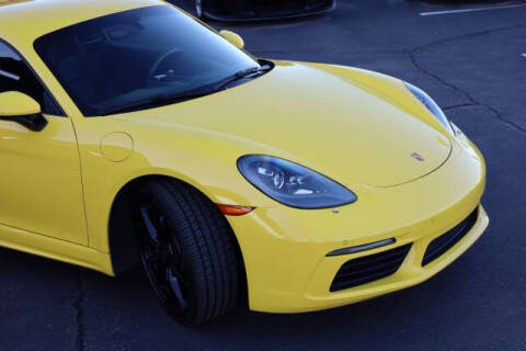2021 Porsche 718 Cayman