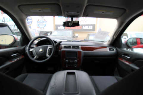 2012 Chevrolet Avalanche LS