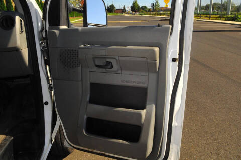 2011 Ford E-Series E-350 SD