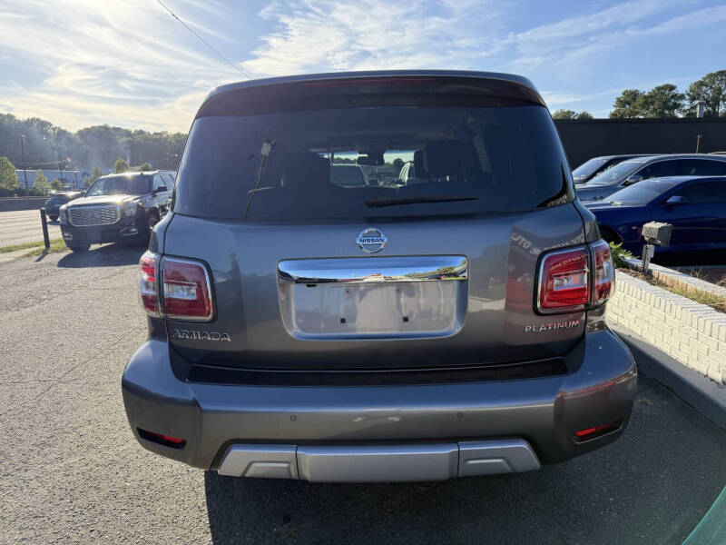 2017 Nissan Armada Platinum