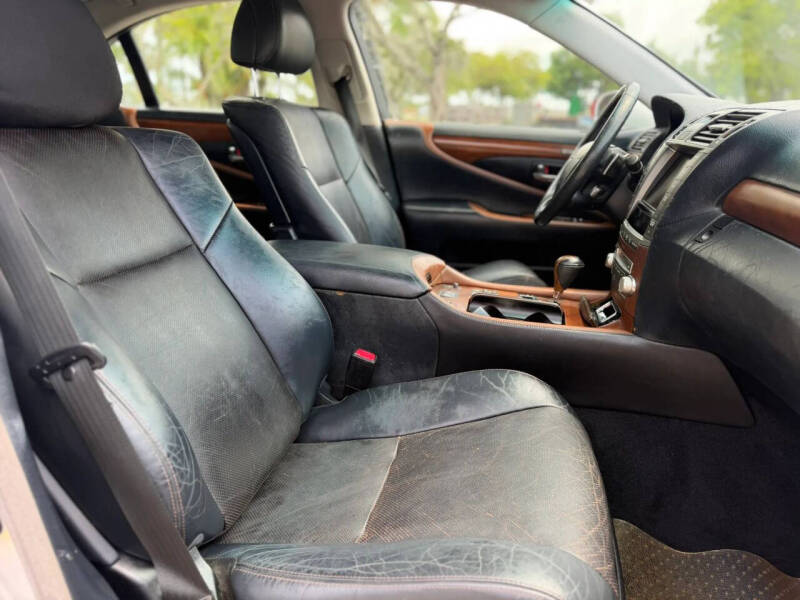2011 Lexus LS 460
