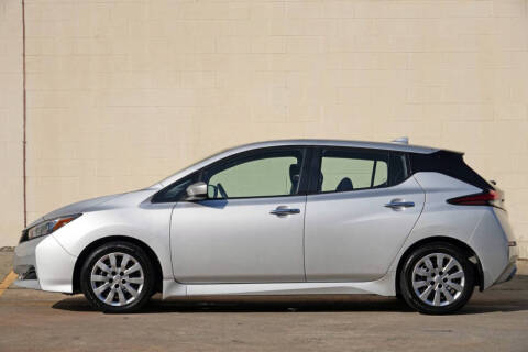 2023 Nissan LEAF S