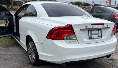 2011 Volvo C70 T5