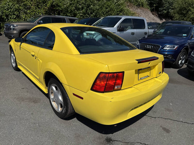 Used 2002 Ford Mustang Standard with VIN 1FAFP40462F235489 for sale in Edmonds, WA