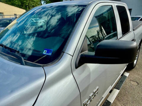 2017 RAM 1500 Express