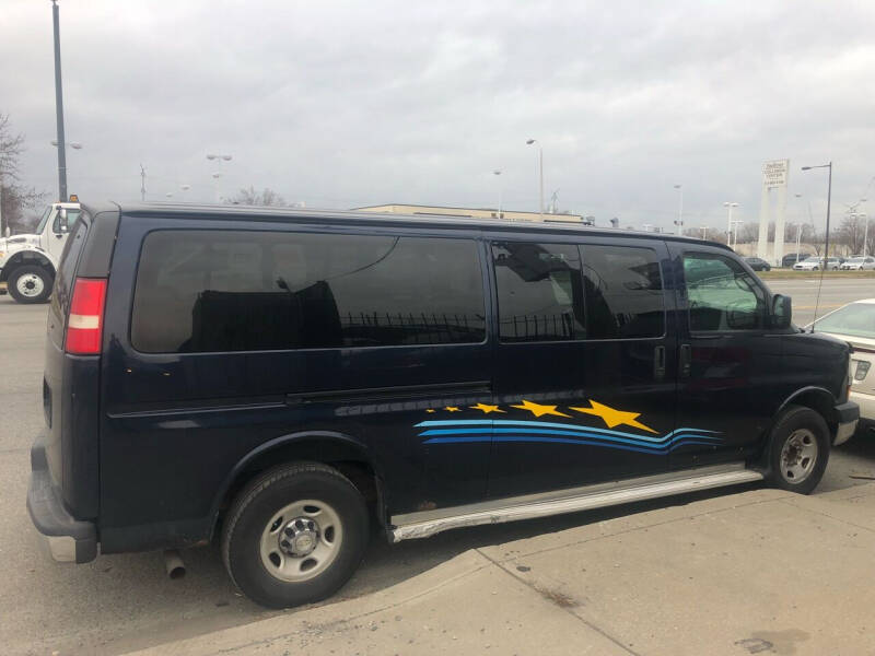 2008 Chevrolet Express Passenger for sale at Debo Bros Auto Sales in Philadelphia PA