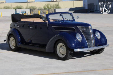 1937 Ford Phaeton