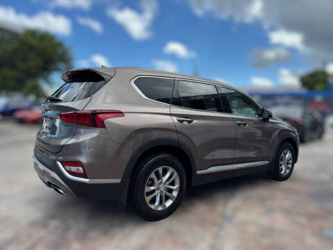 2019 Hyundai Santa Fe SEL Plus 2.4L