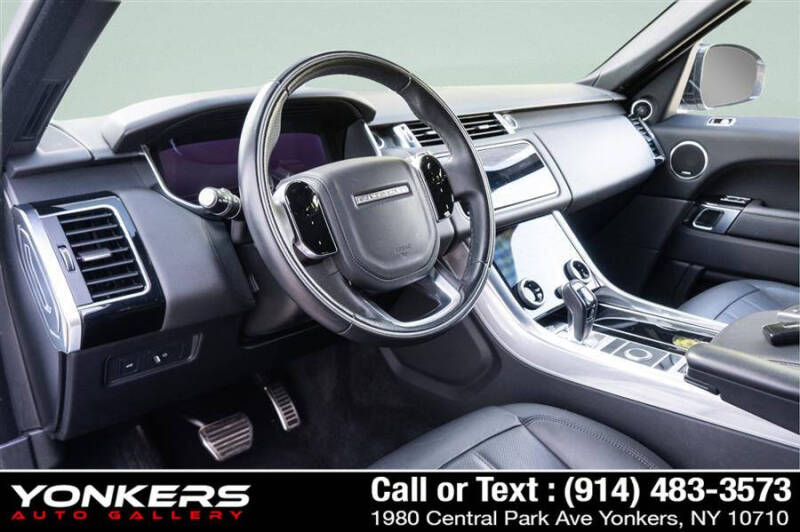 2022 Land Rover Range Rover Sport HSE Silver Edition