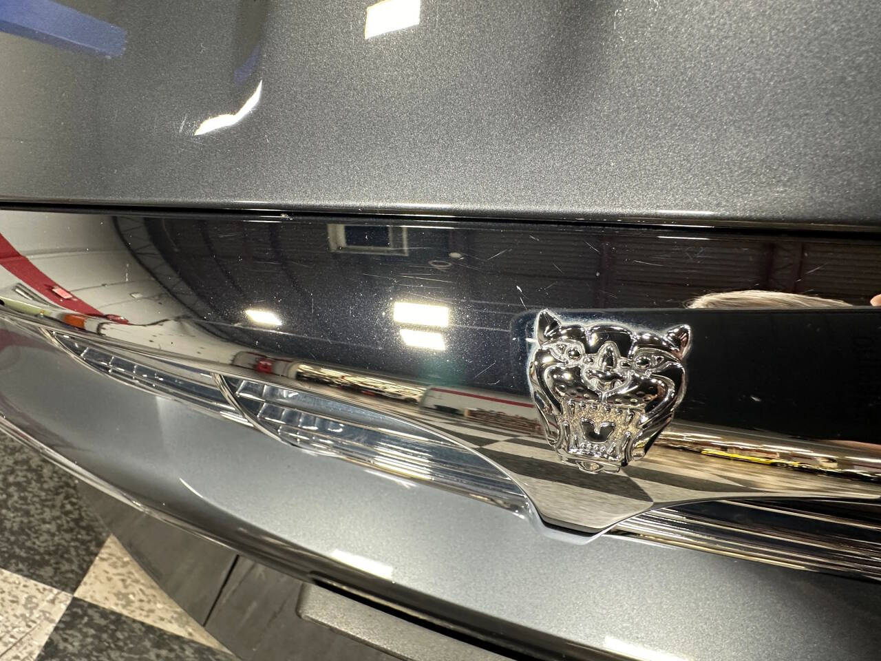 2005 Jaguar XJ-Series 128