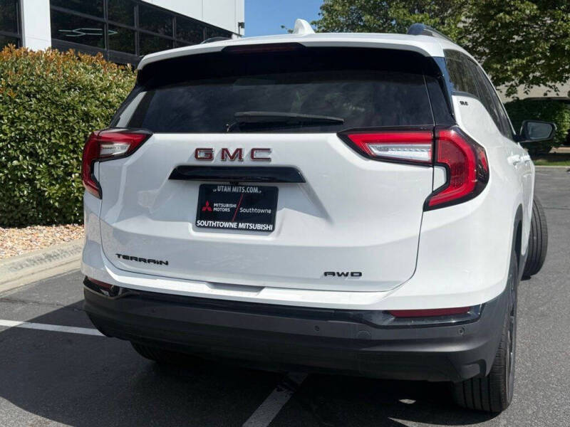 2023 GMC Terrain SLE
