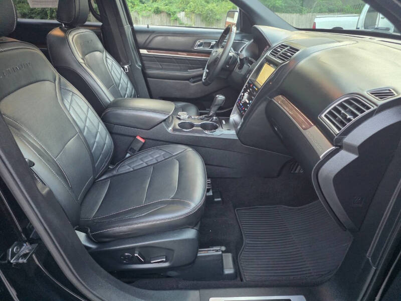 2018 Ford Explorer Platinum