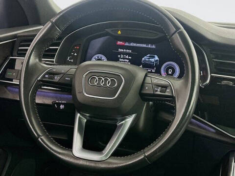 2020 Audi Q8 quattro Premium 55 TFSI