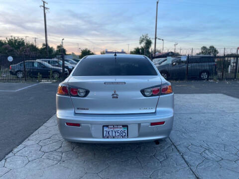 2015 Mitsubishi Lancer ES