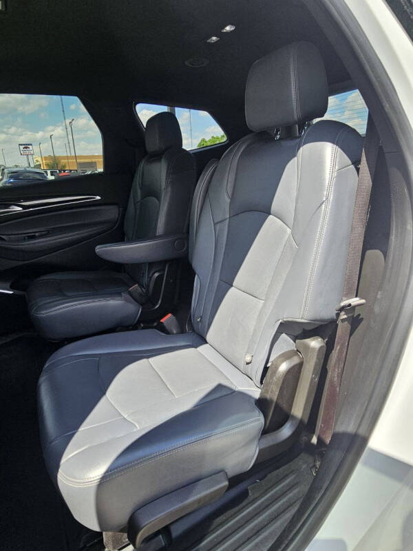 2022 Buick Enclave Premium