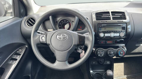 2008 Scion xD