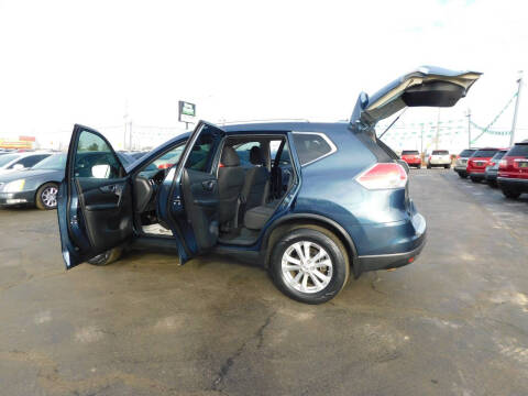 2016 Nissan Rogue SV