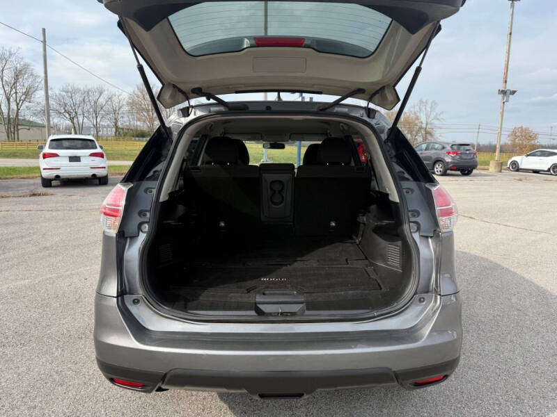 2016 Nissan Rogue SV