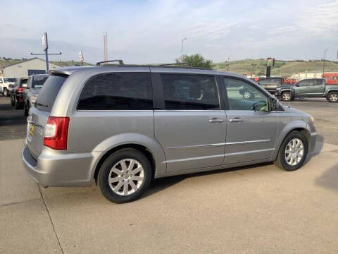 2015 Chrysler Town and Country Touring