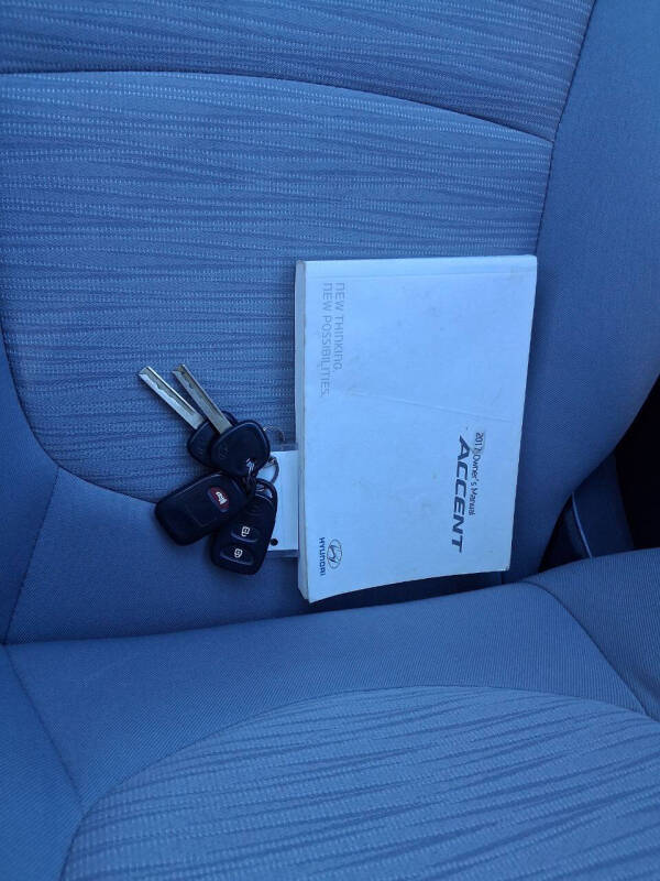 2017 Hyundai Accent SE