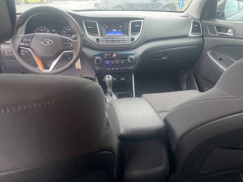 2017 Hyundai Tucson SE