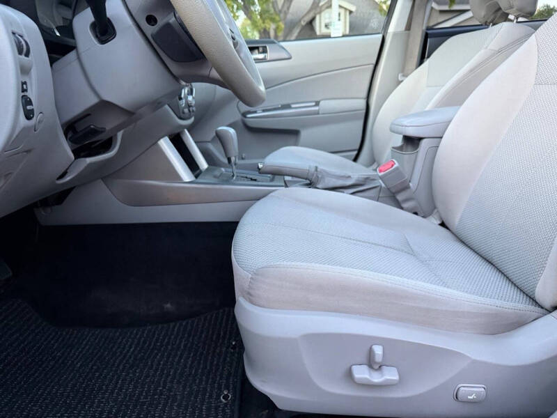 2011 Subaru Forester 2.5X Premium