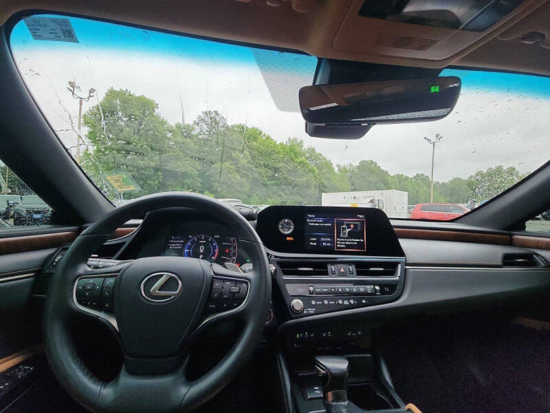 2022 Lexus ES 350