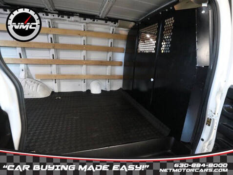 2022 Chevrolet Express 2500