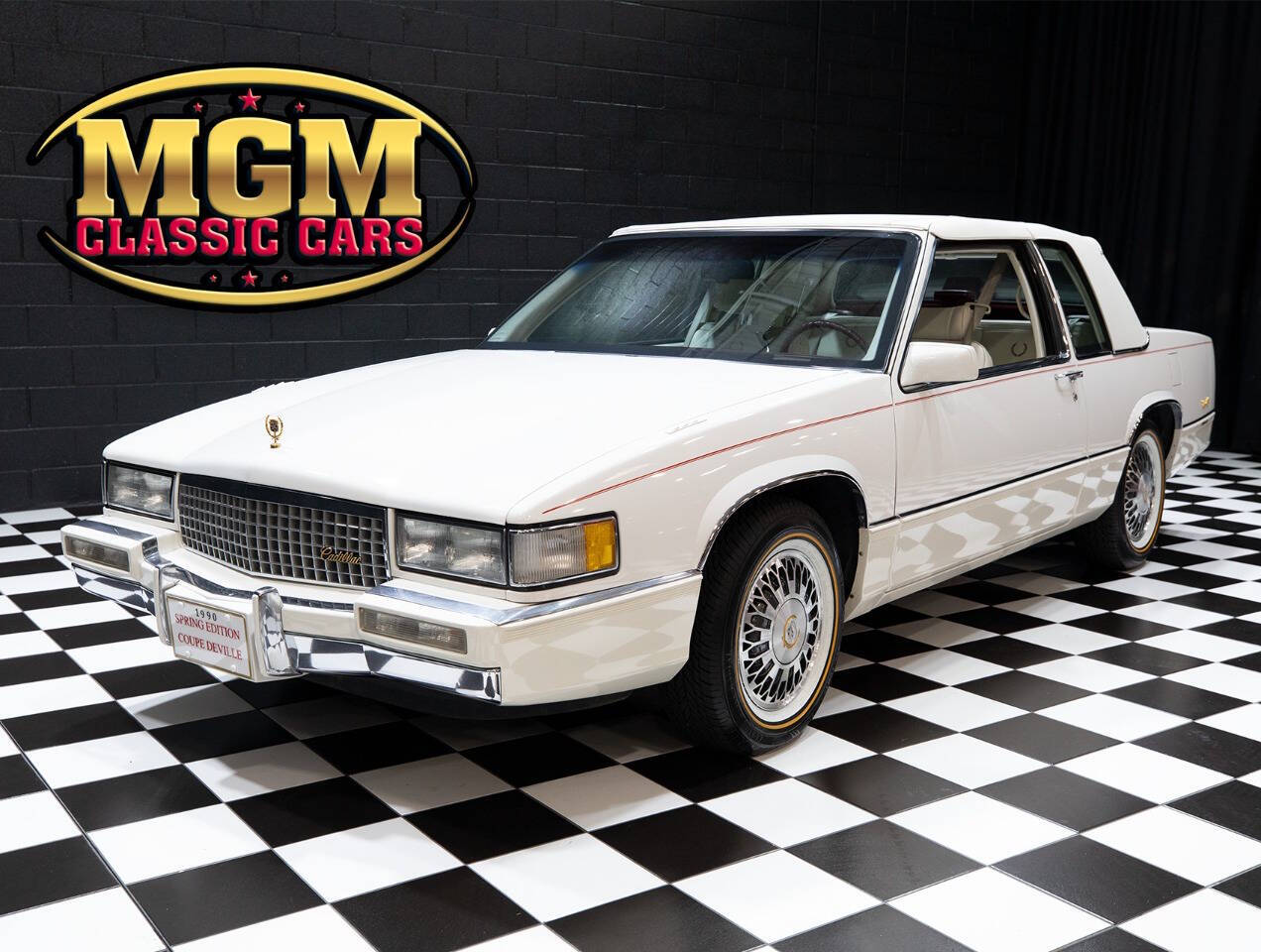 1990 Cadillac DeVille 1