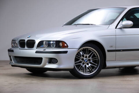 2002 BMW M5