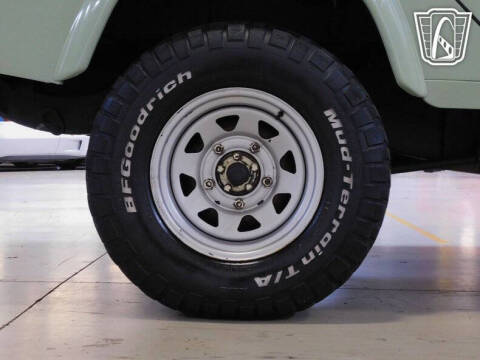 1987 Land Rover Defender