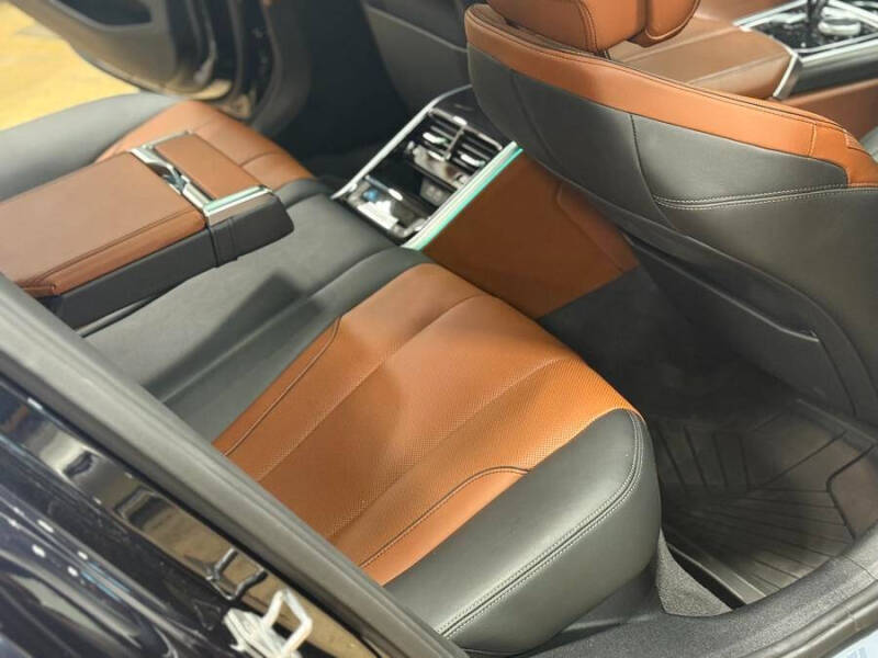 2020 BMW 8 Series 840i