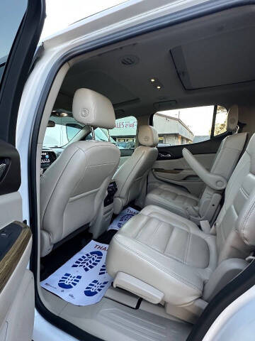 2018 GMC Acadia Denali