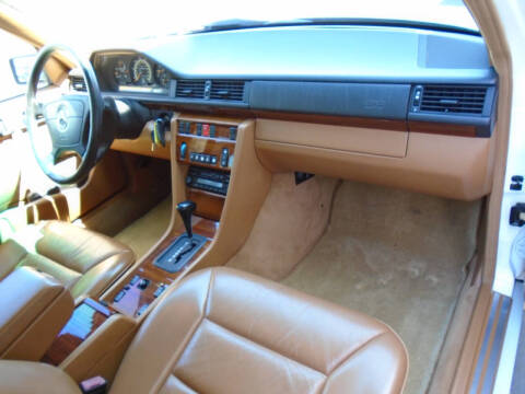 1994 Mercedes-Benz E-Class E 320